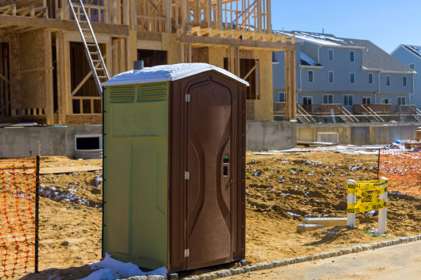 Portable Toilet Options We Offer in Blue Mound, IL